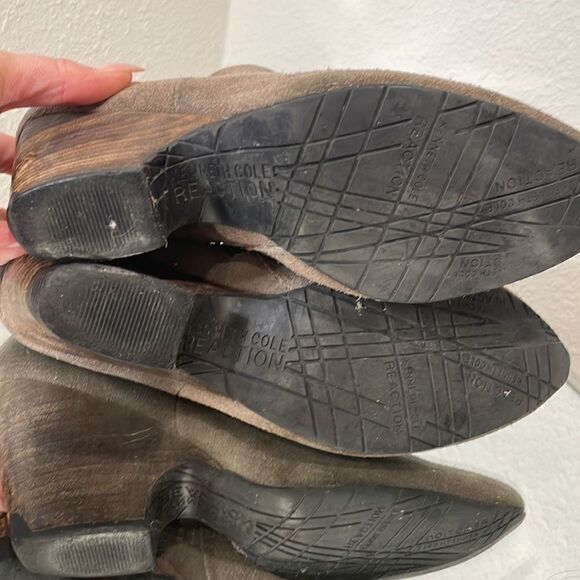 Kenneth Cole REACTION Women's Cheese Please Bootie - Picture 8 of 9